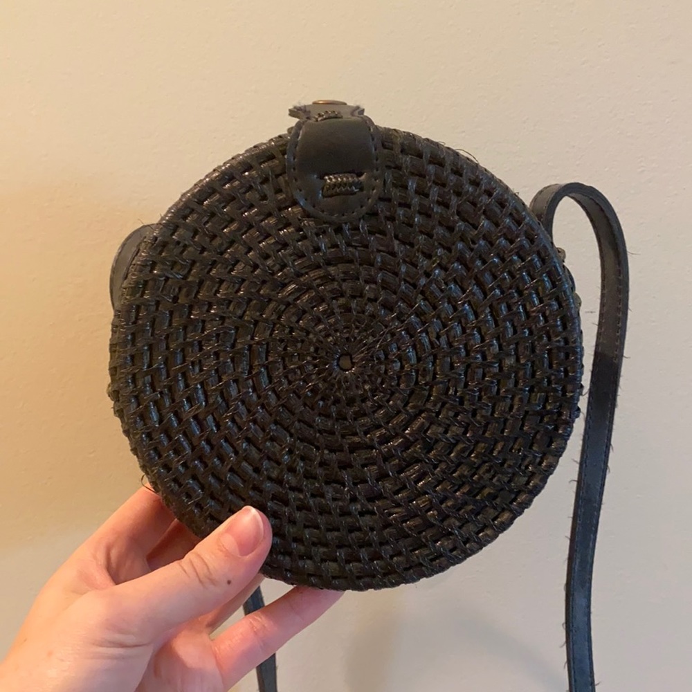 XS Circle Weave Bag